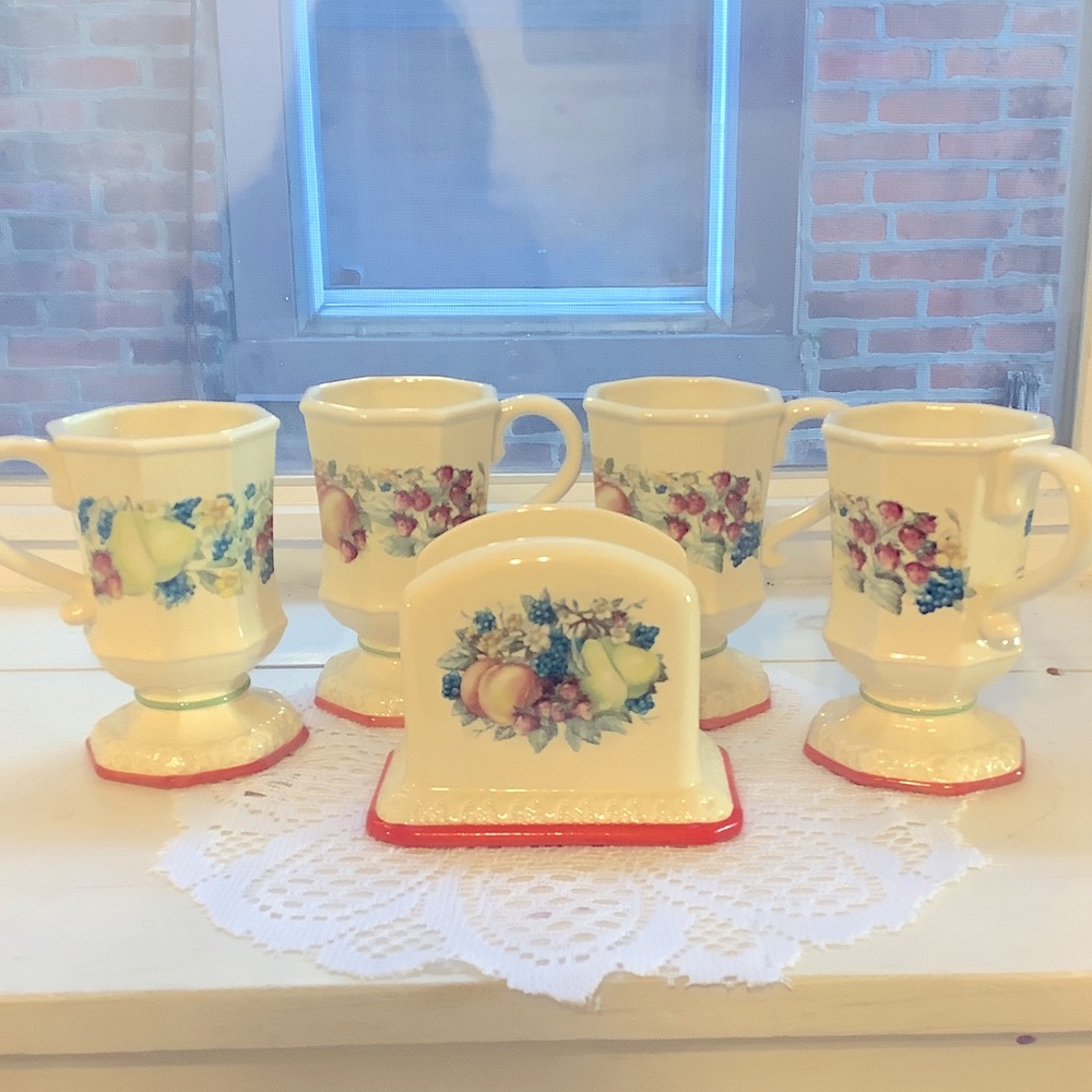 Avon tea cups napkin holder set